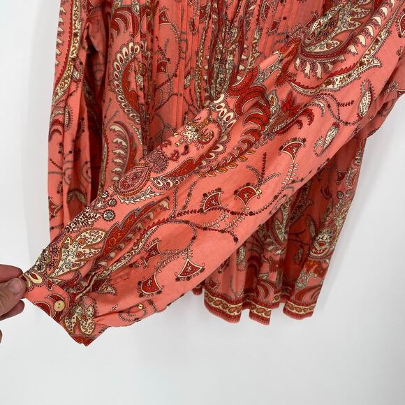 Talbots Blouse Women’s Large Floral Paisley Pin Tuck Pleats Classic Business - Picture 3 of 7